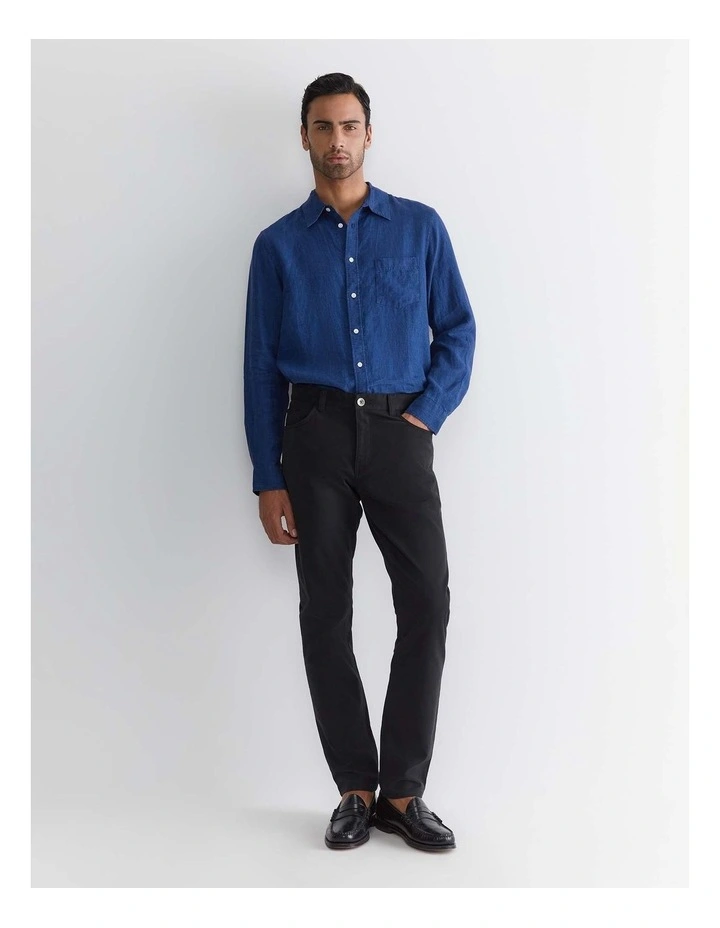 Tapered Bedford Jean in Black image 3