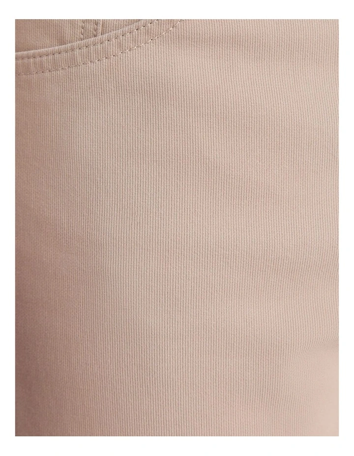 Tapered Bedford Jeans in Beige image 6