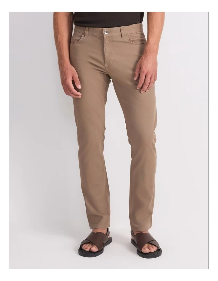 Tapered Bedford Jeans in Brown image 1