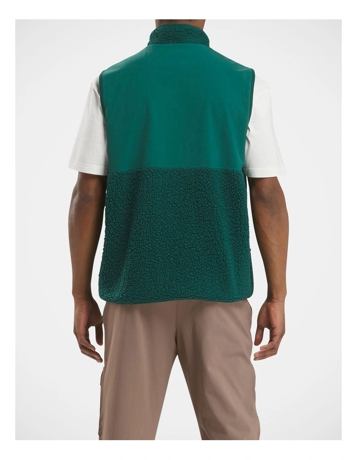 Ac Skystretch Winter Vest In Collegiate Green image 2
