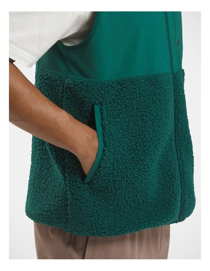 Ac Skystretch Winter Vest In Collegiate Green image 5