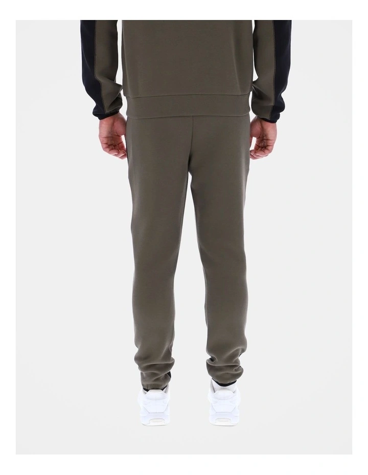 Panel Jogger in Army Green/Black image 2
