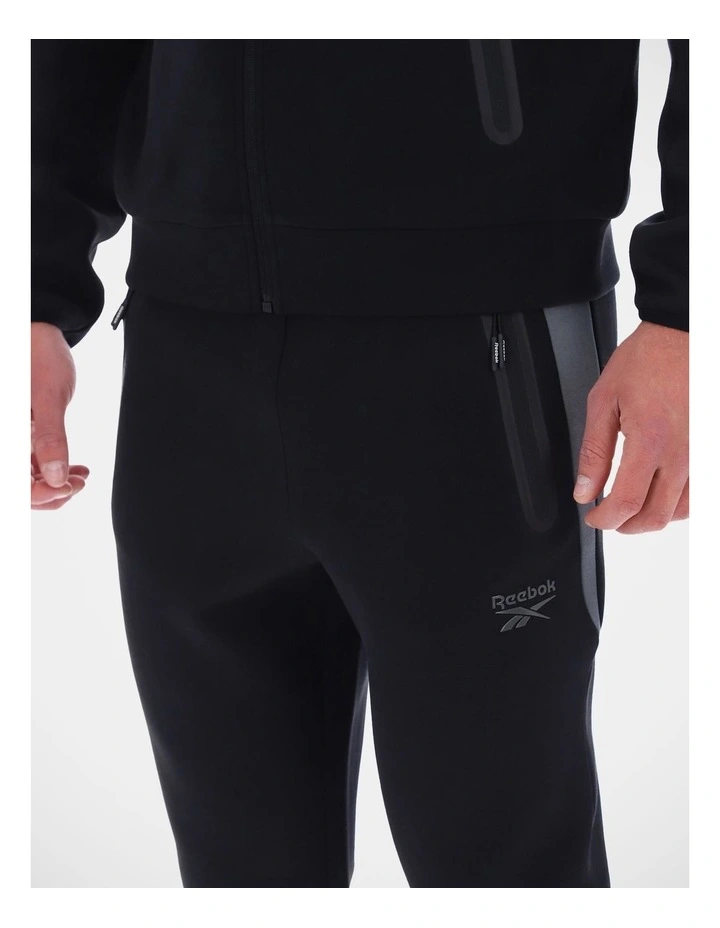 Panel Jogger in Black/Grey 5 image 4