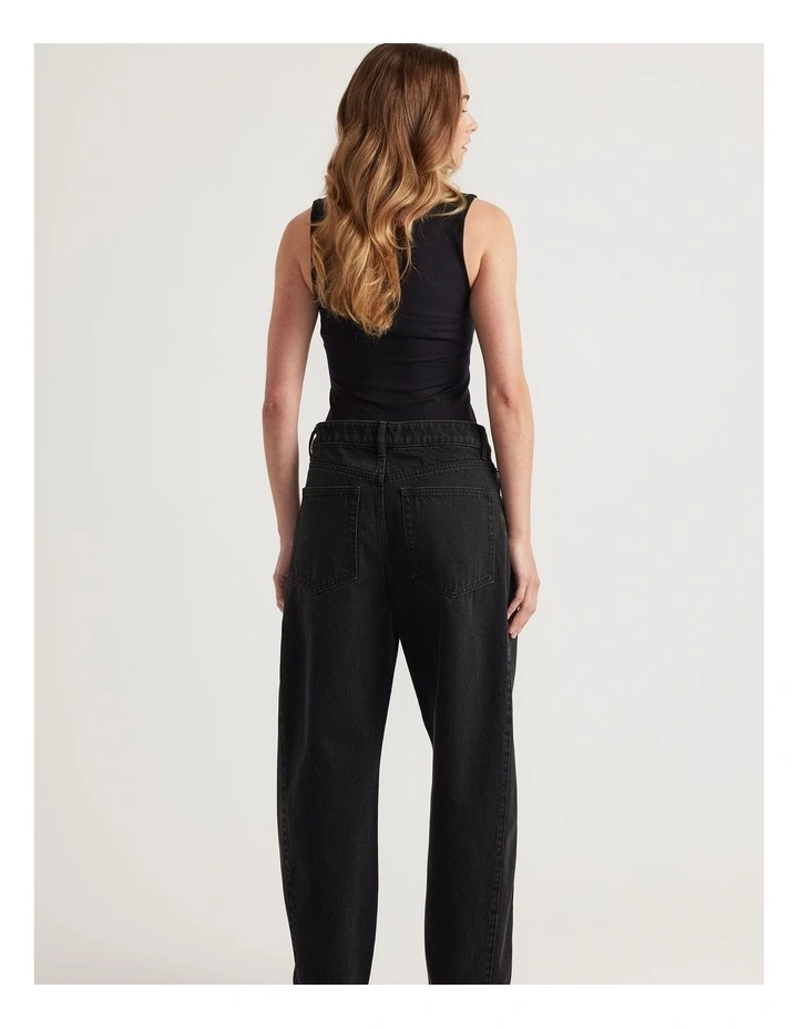 Seamless Scoop Tank in Black image 2