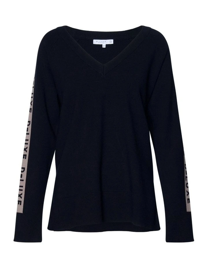 D-Luxe Logo Panel Knit in Black image 4