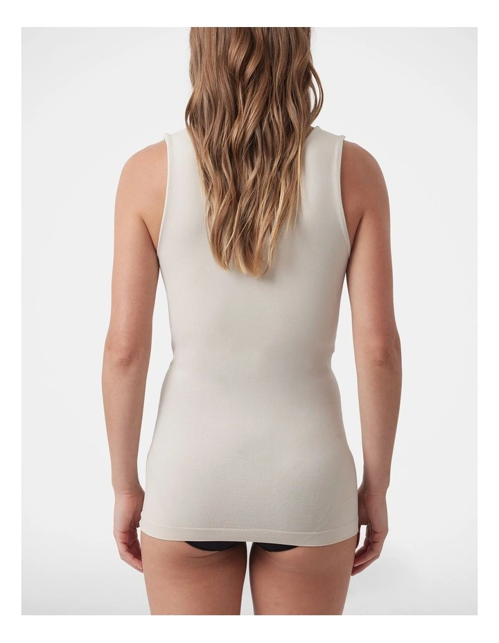 Seamless Scoop Tank in Shell image 2
