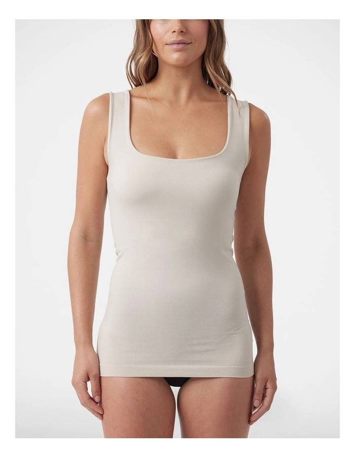 Seamless Scoop Tank in Shell image 3