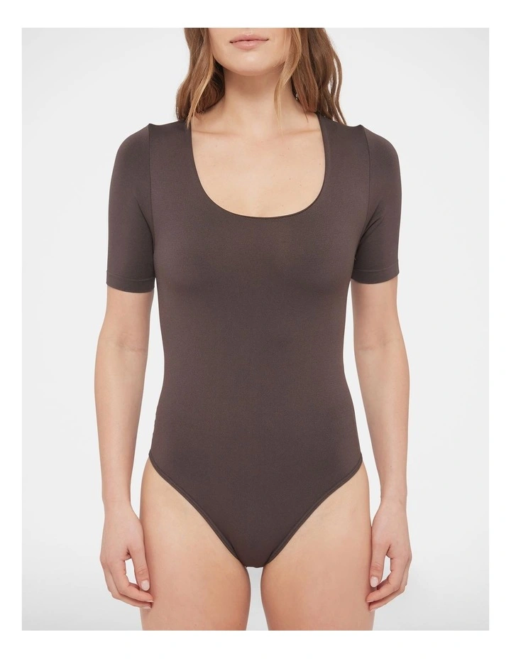 Seamless Short Sleeve Bodysuit in Chocolate image 3