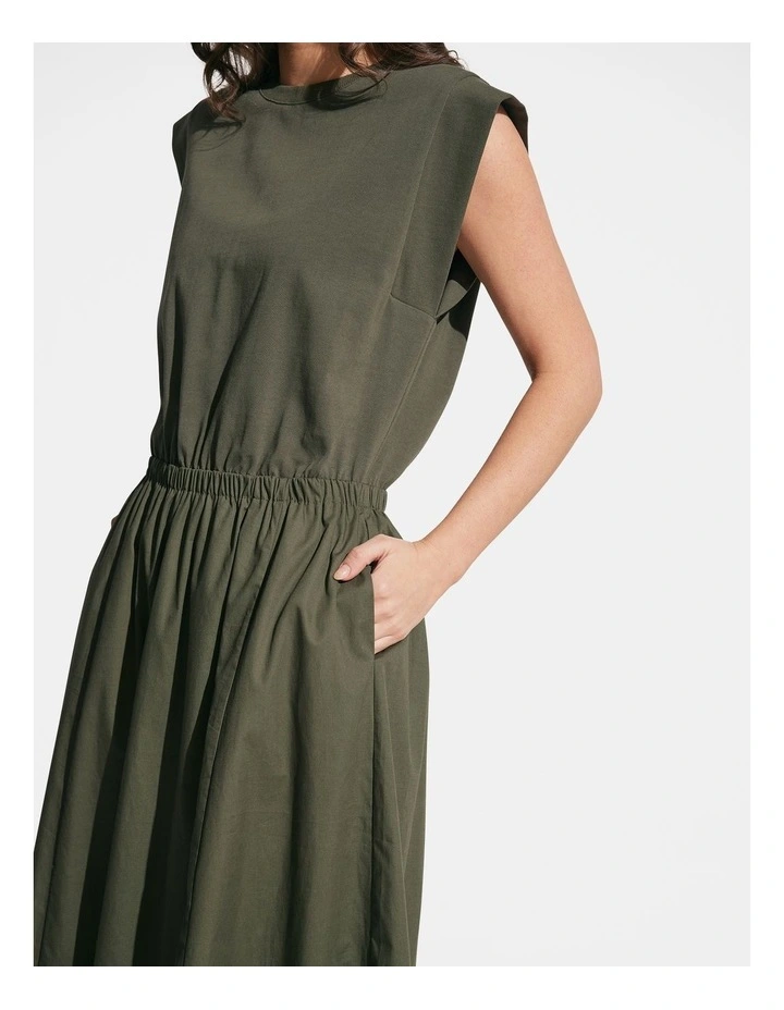 Jay Contrast Midi Dress in Olive image 3