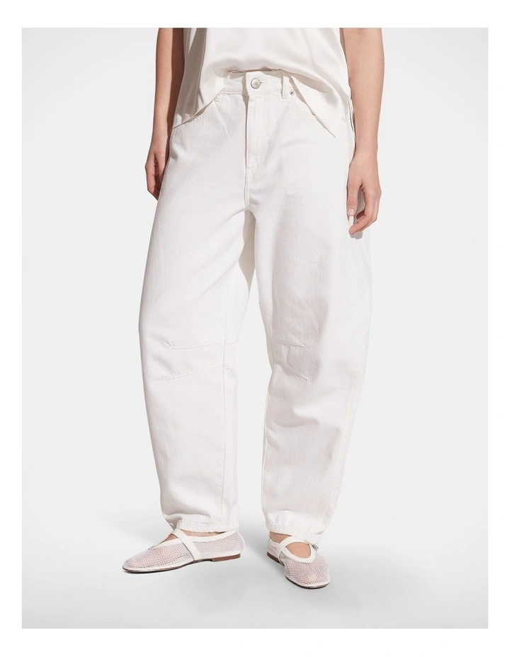 Aria Barrel Leg Jean in Vanilla image 3