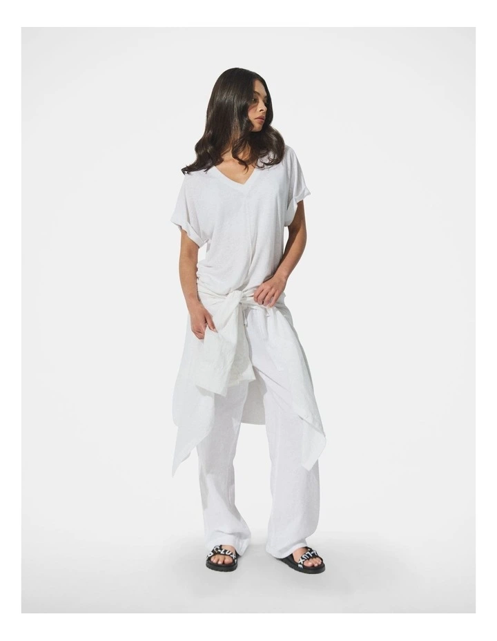 D-Luxe V Neck Linen Blend Tee in White image 1