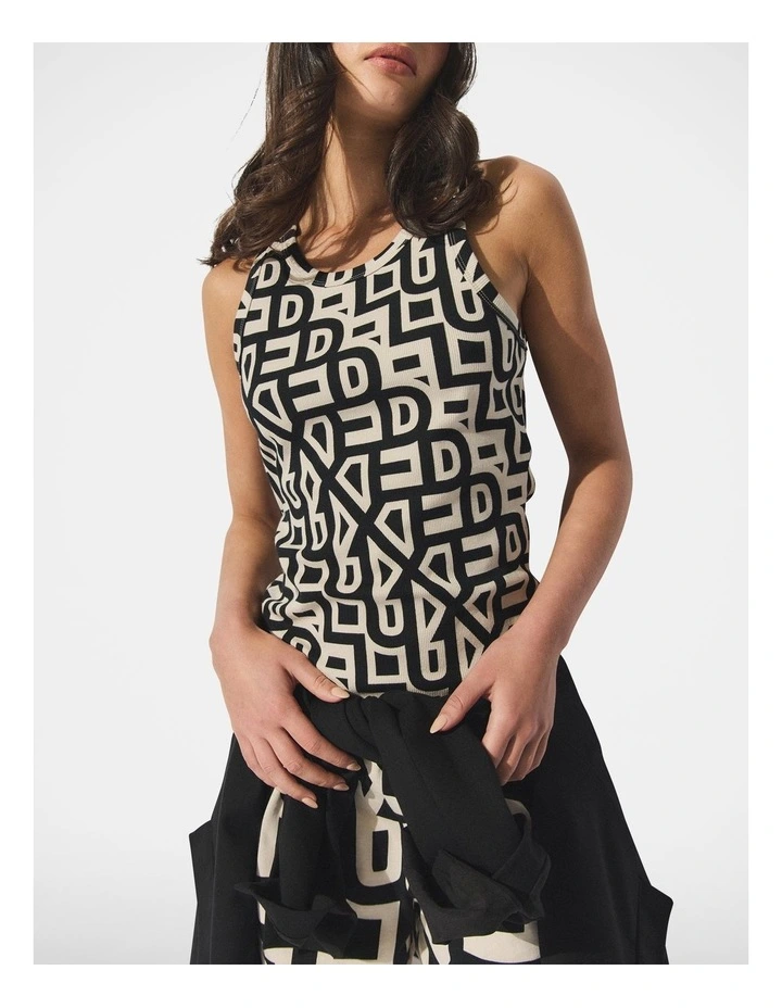 D-Luxe Contrast Logo Tank in Black image 3