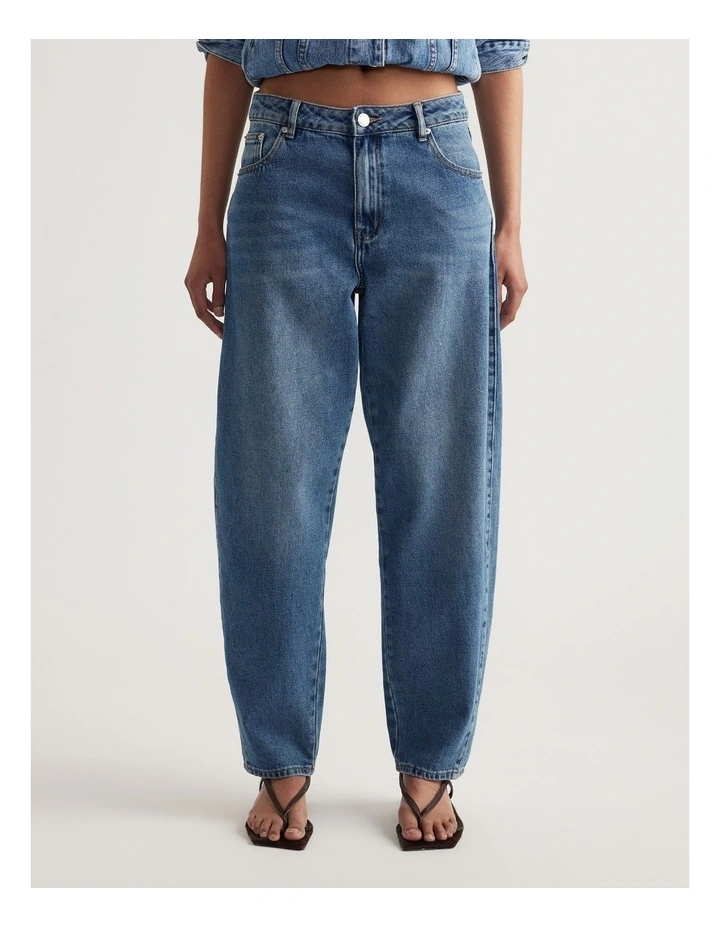 Camille Barrel Leg Jeans in Blue image 4