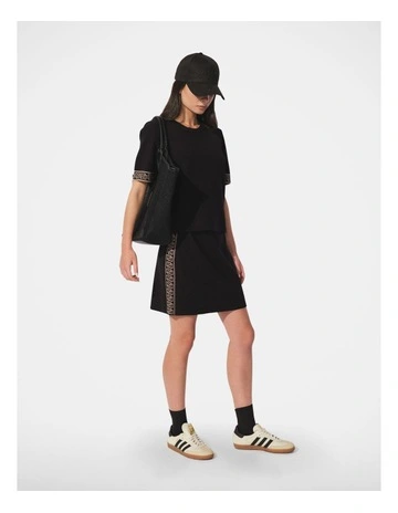 D-Luxe Logo Panel Knit Tee