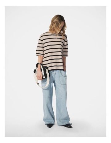 Shell/Black Stripe colour