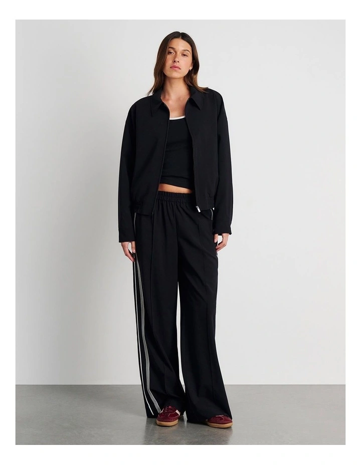 Gia Pull On Pant in Black image 6