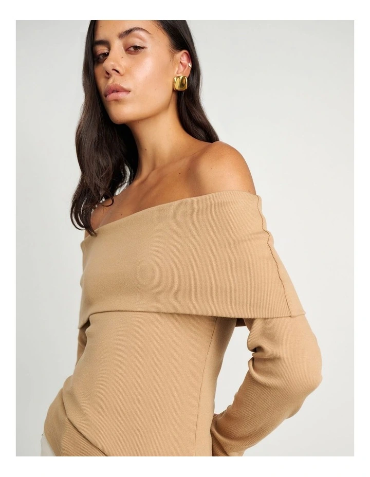 Harlowe Off Shoulder Top in Coffee image 4