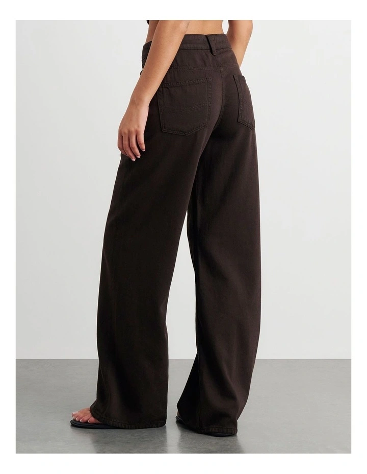 Loe Mid Rise Straight Jean in Brown image 2