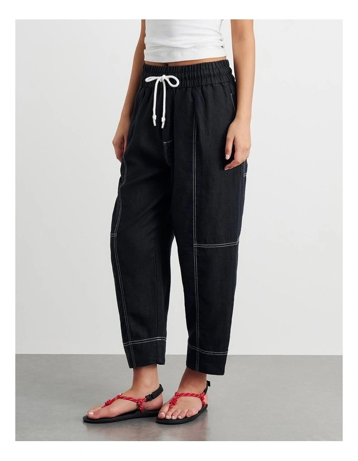 Sabine Linen Pull On Pant in Black image 3