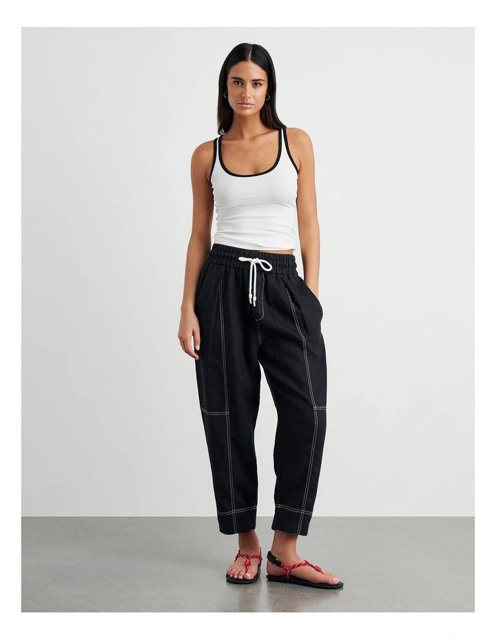 Sabine Linen Pull On Pant in Black image 4
