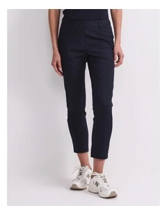 Evie Capri Pant in Navy