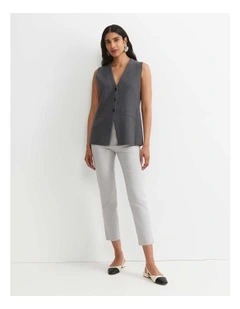 Evie Capri Pant in Grey