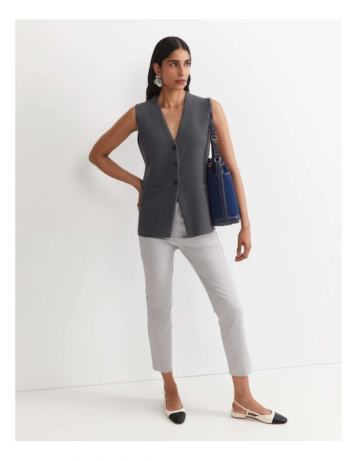 Evie Capri Pant image 5