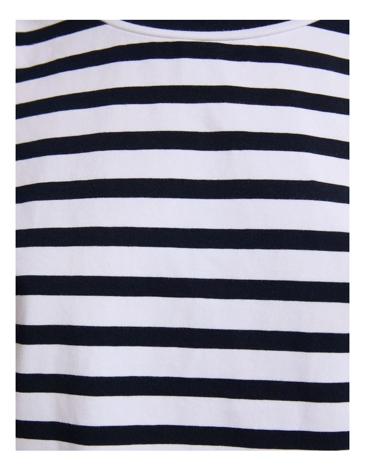 Perfect Tee in Navy image 6
