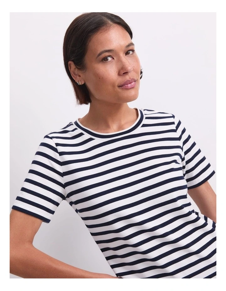 Perfect Tee in Navy image 6