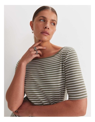 KHAKI/WHITE colour