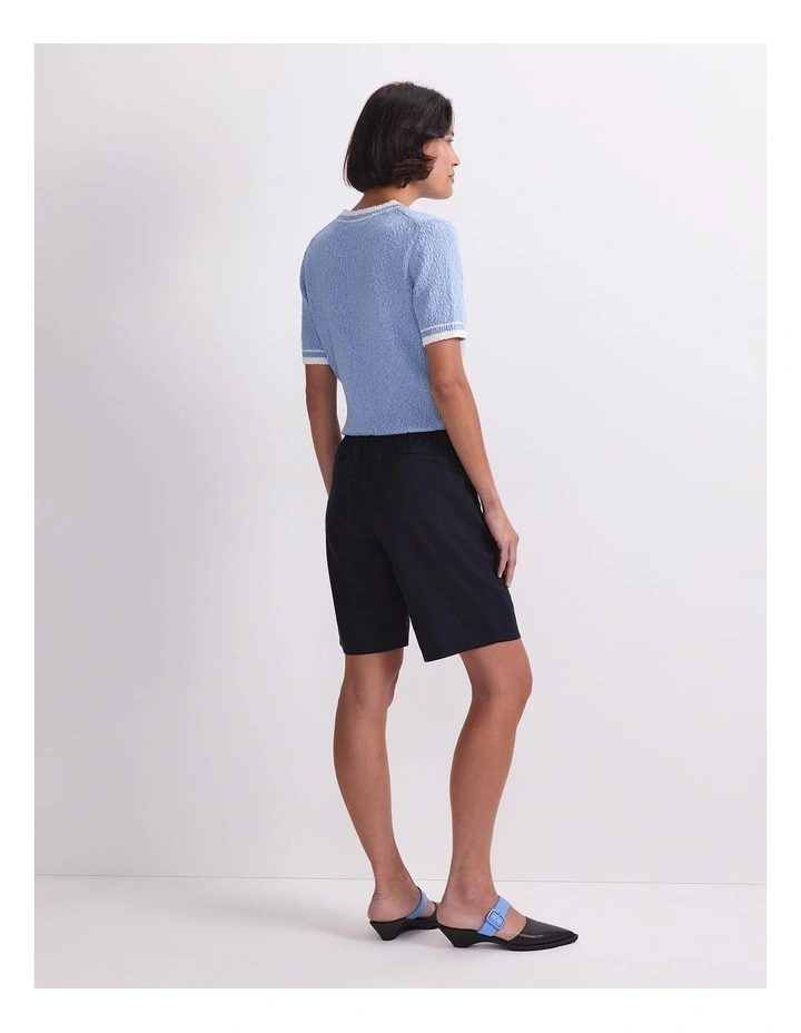 Rosa Linen Short in Classic Navy image 2