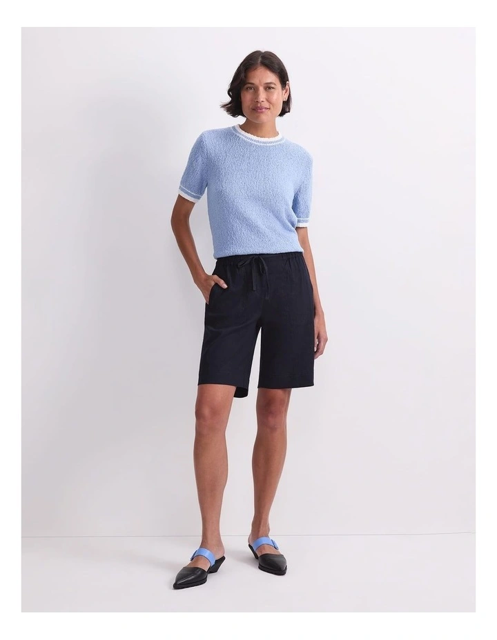 Rosa Linen Short in Classic Navy image 4