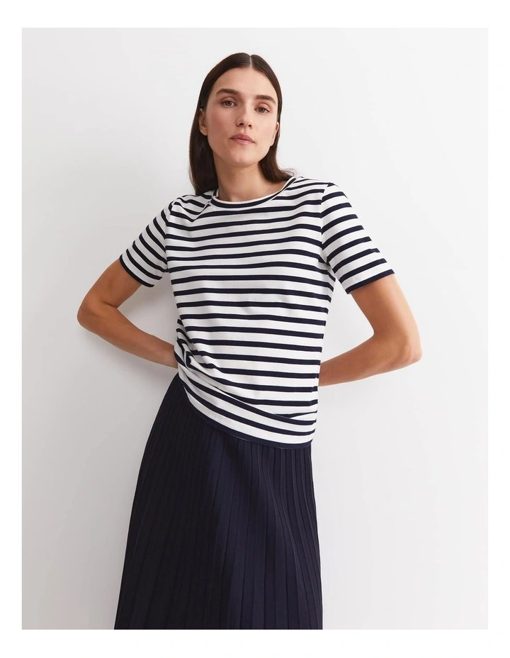 The Perfect T-Shirt image 1