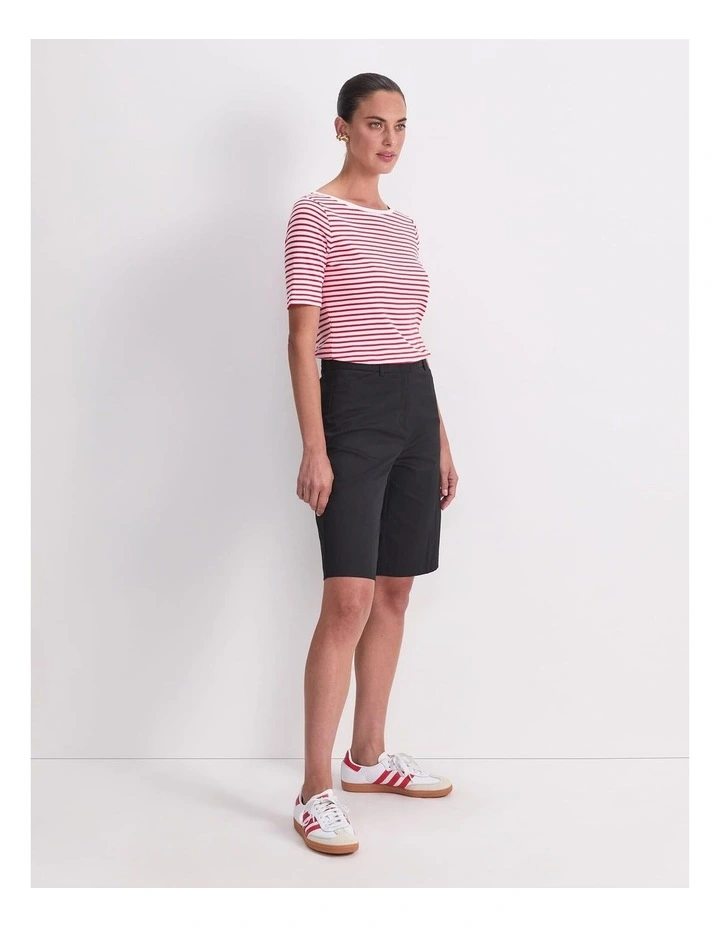 Evie Bermuda Shorts in Black image 4
