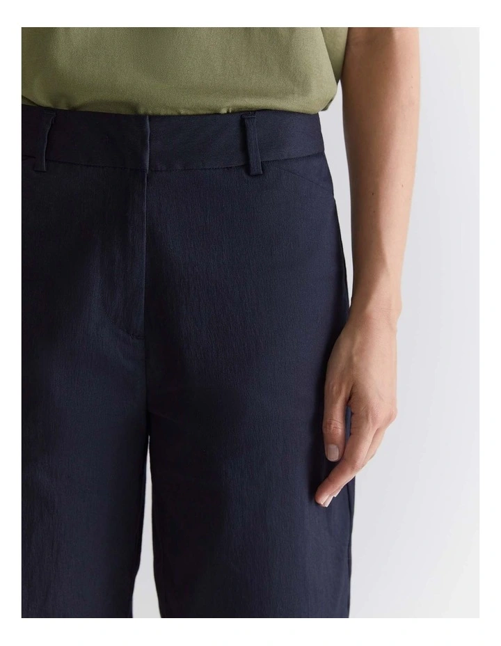 Evie Bermuda Shorts in Blue image 5