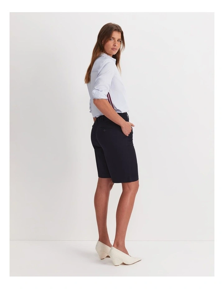 Laura Chino Short image 3