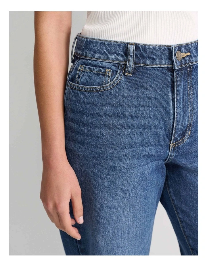Pippa Barrel Jeans in Blue Wash image 3