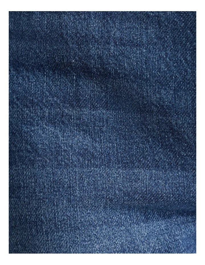 Pippa Barrel Jeans in Blue Wash image 5