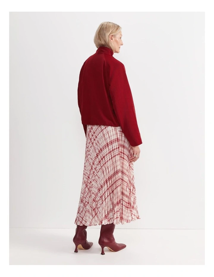 Tia Windcheater image 2