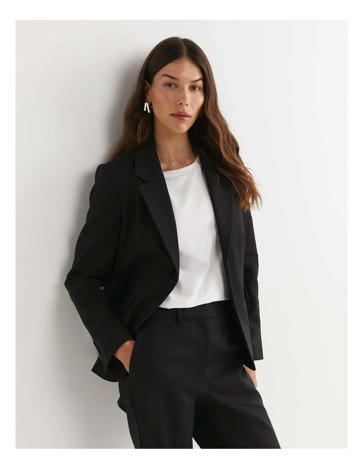 Yvette Blazer in Black image 3