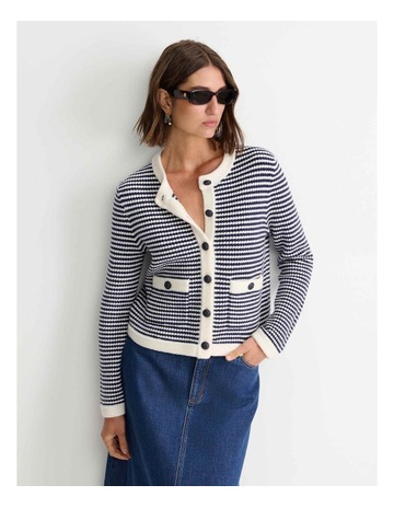 Navy/White colour