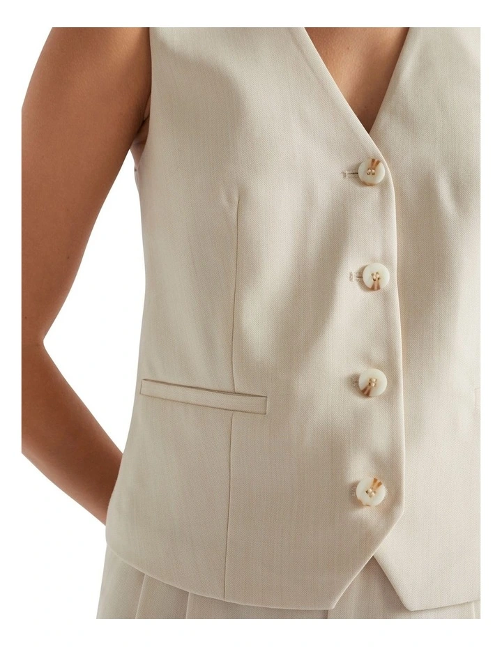 Crossdye Waistcoat in Vanilla Cream image 4