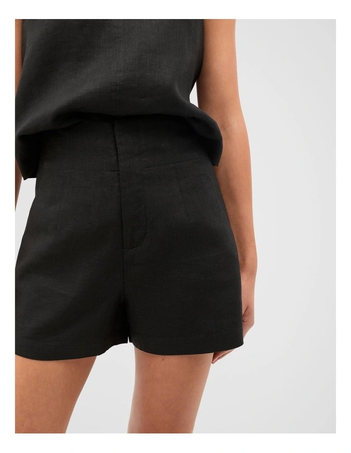 Core Linen Waisted Short in Black image 4
