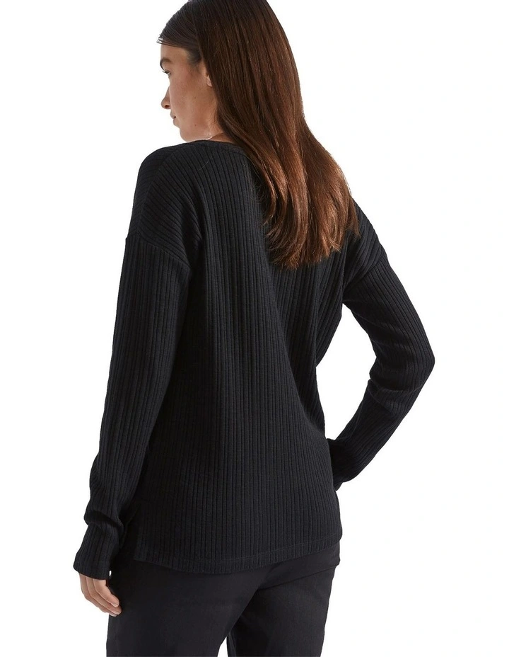 Textured V Neck Top in Black image 3