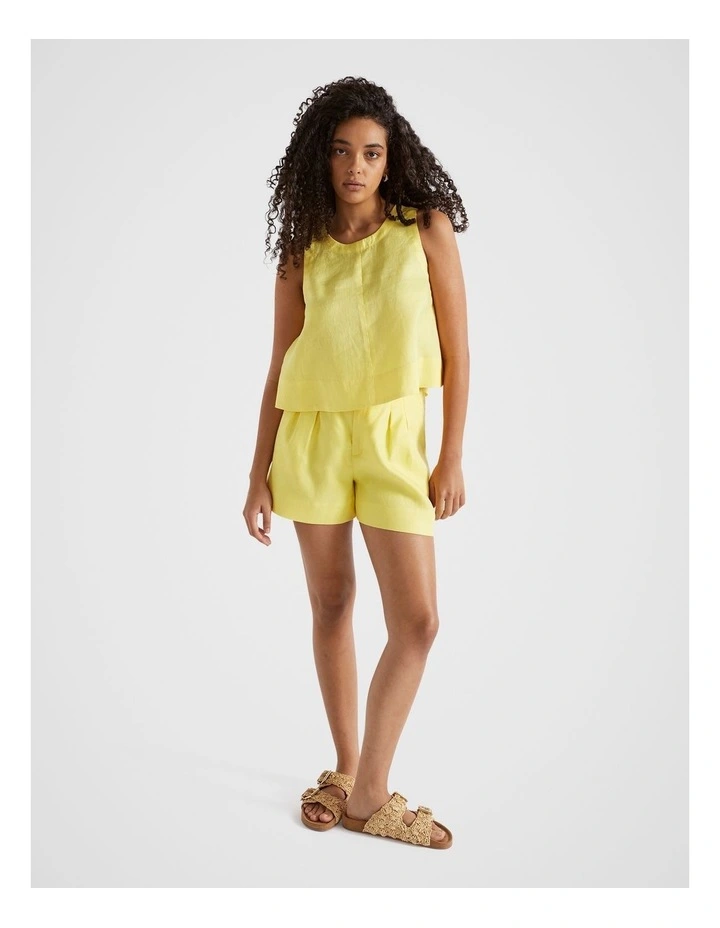 Core Linen Shell Top in Lemon Drop image 3