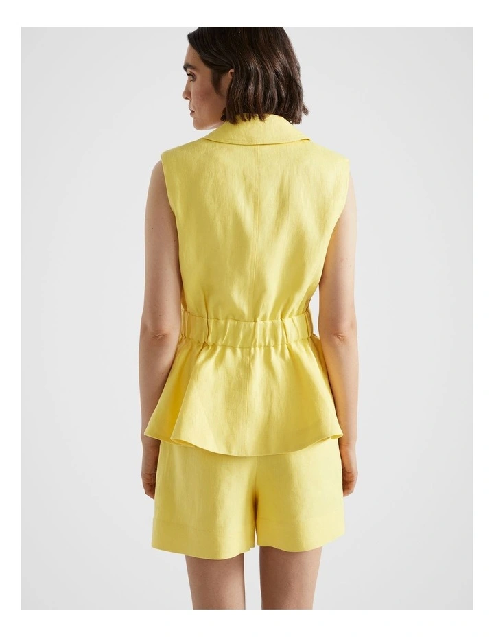 Linen Mid Length Short in Lemon Drop image 5