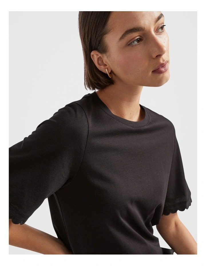 Scallop Trim Tee in Black image 4