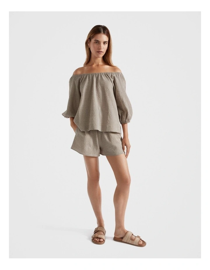 Textured Gingham Short in Cappuccino image 4