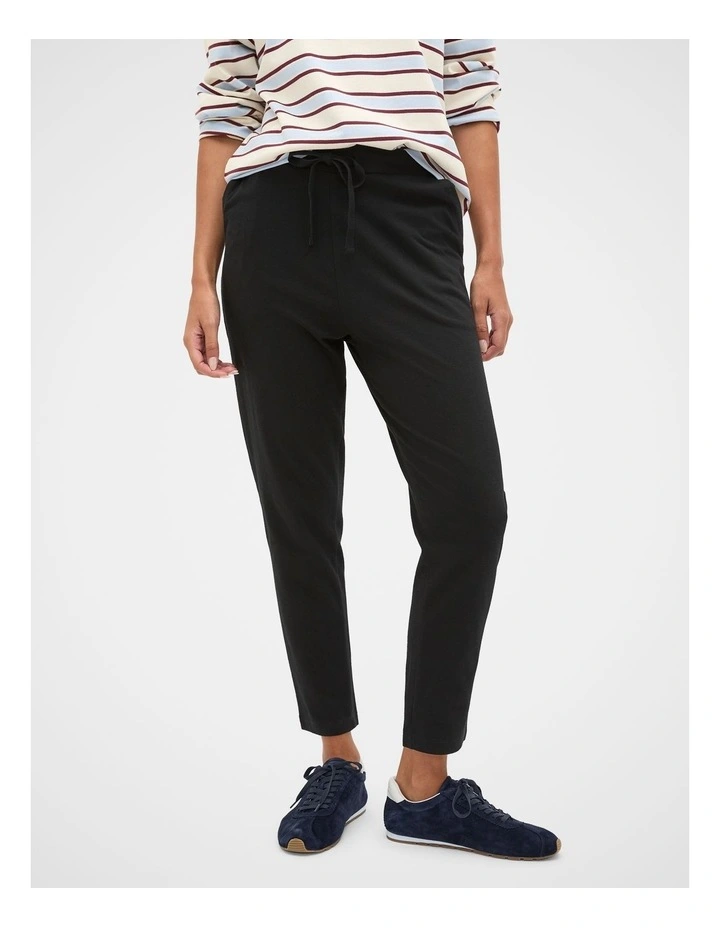 Core Jersey Trackpant in Black image 4