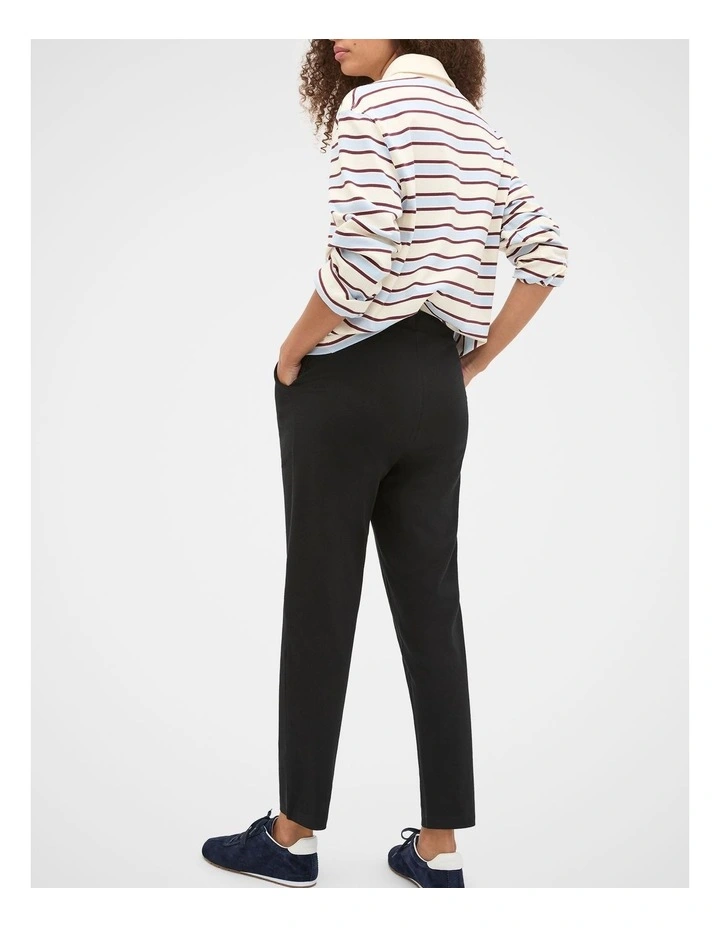 Core Jersey Trackpant in Black image 6